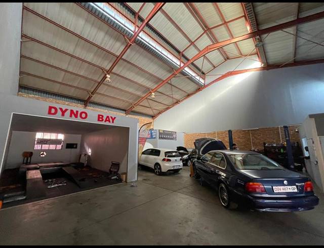 INDUSTRIAL PROPERTY TO RENT IN HENNOPSPARK